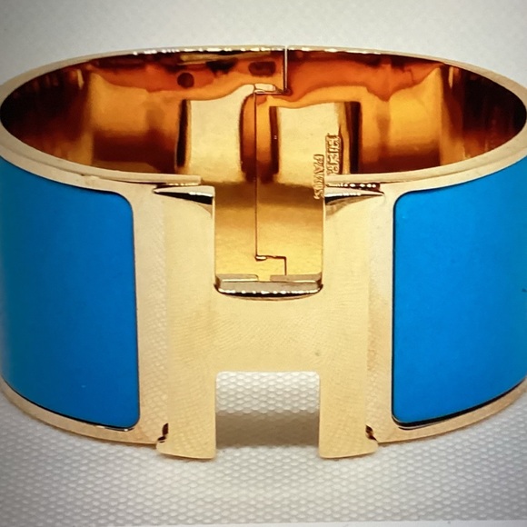 NEW HÈRMES Extra Wide Pink Enamel Rose Gold Plated H Clic Bracelet Bangel - Picture 9 of 16